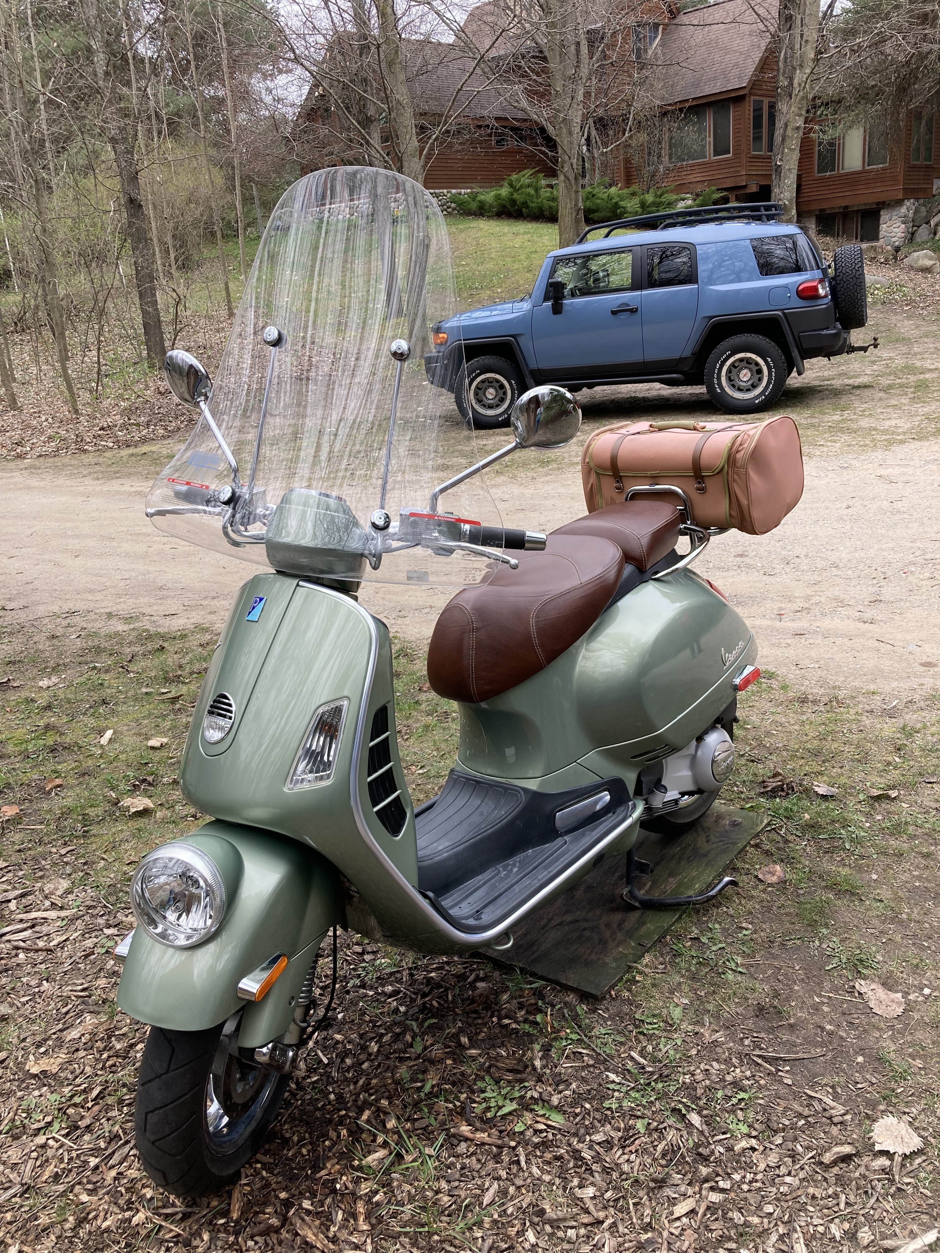 2026 Kastys Vespa Front