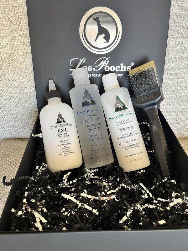 Les Poochs Gift Basket