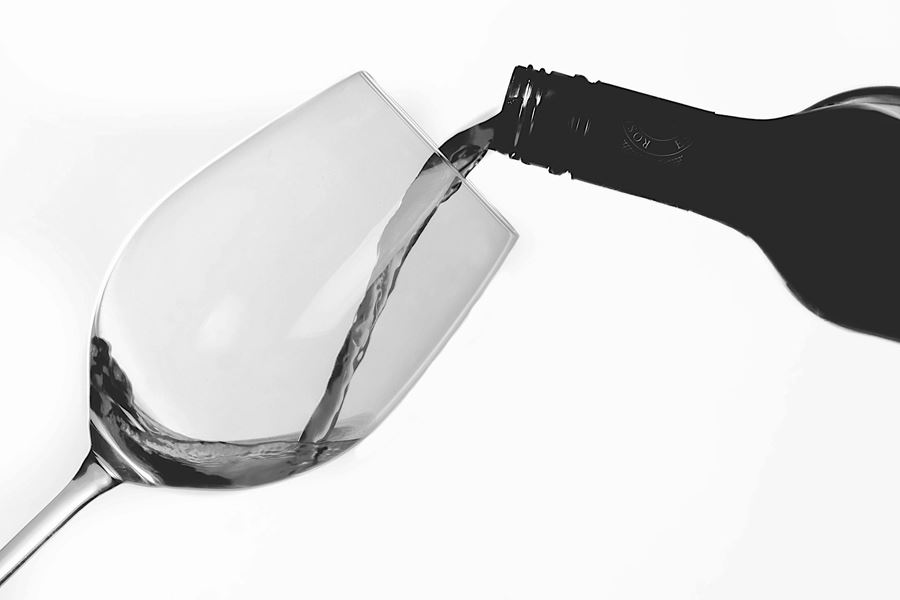 Pouring Wine with David Coutts