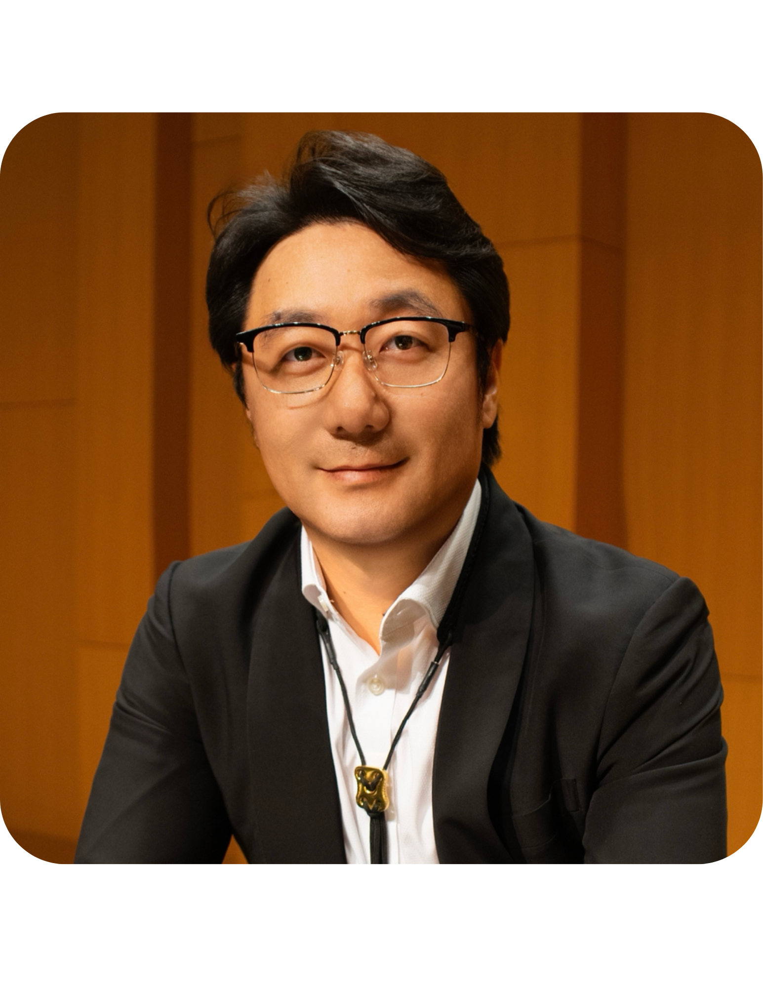 Saxophone_-_Quon_Guo.png