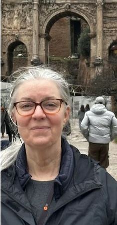 Dr. Susan Holland