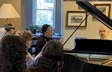 Activities_Singalong_395x255.jpg