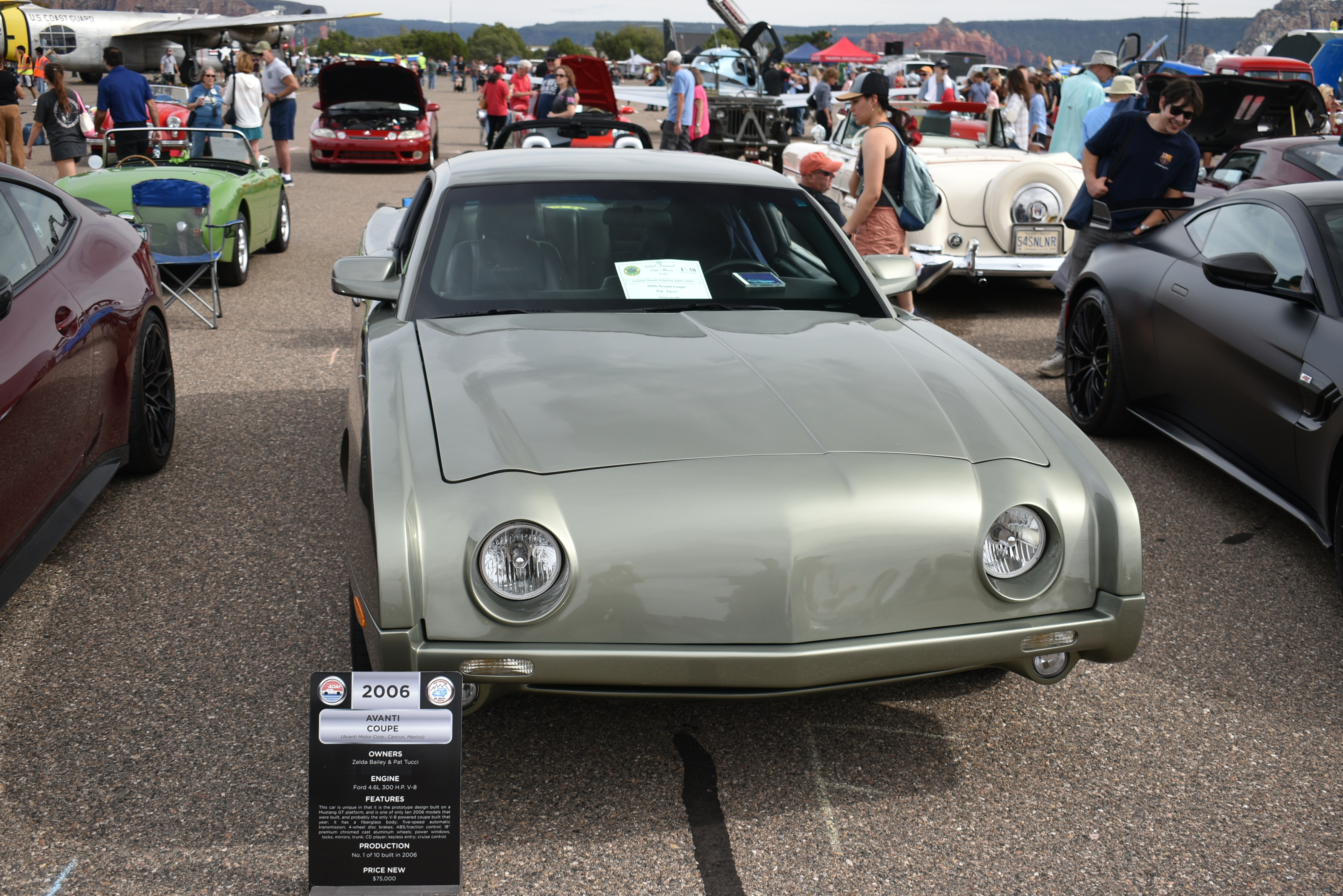 F_2006_Avanti_Coupe_Salvia_Green_Pat_Tucci.JPG