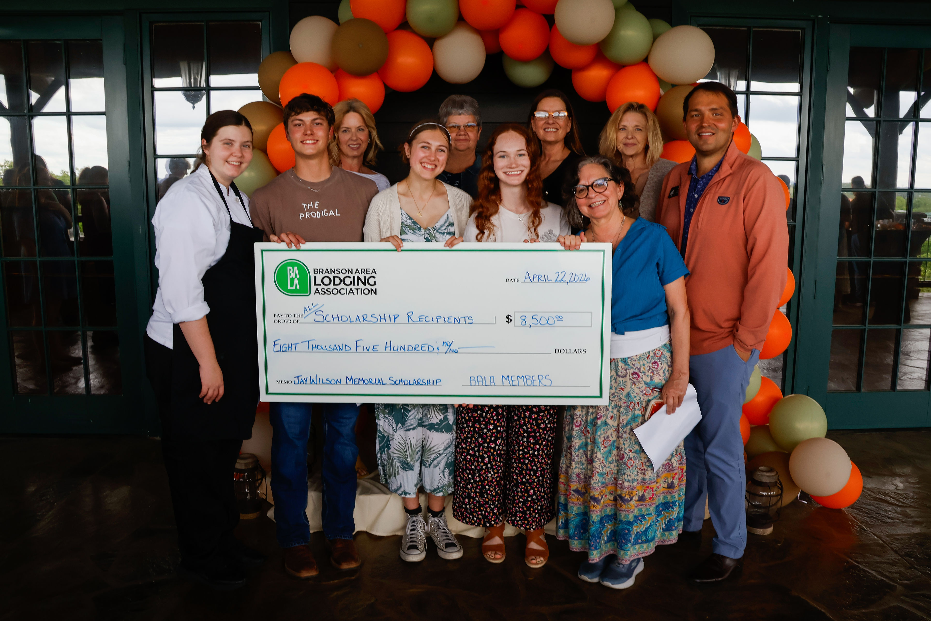 2026 Scholarship Committee and Awardees