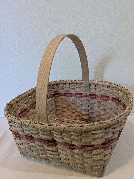 Willliamsburg Basket