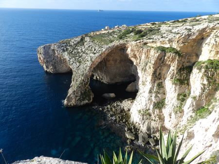 malta-cave_255595504.JPG