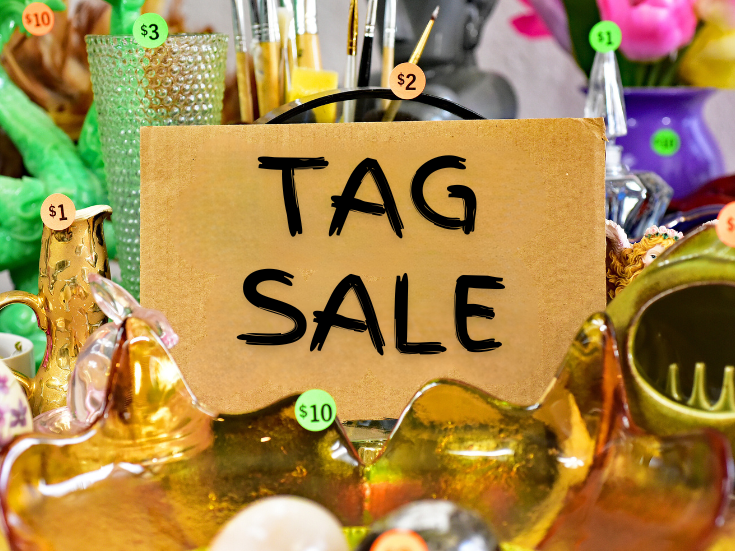 tag-sale-4x3-1.png