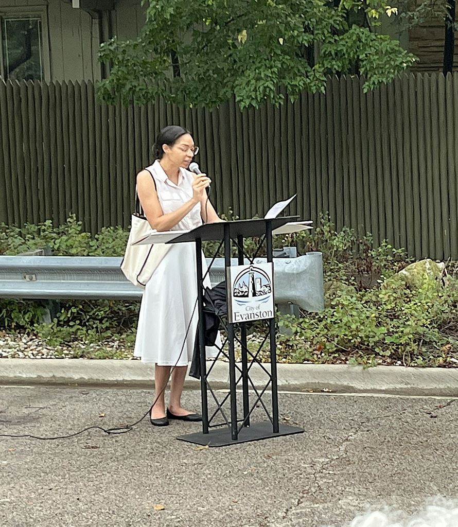CM Parielle Davis reads proclamation of new honorary street sign 