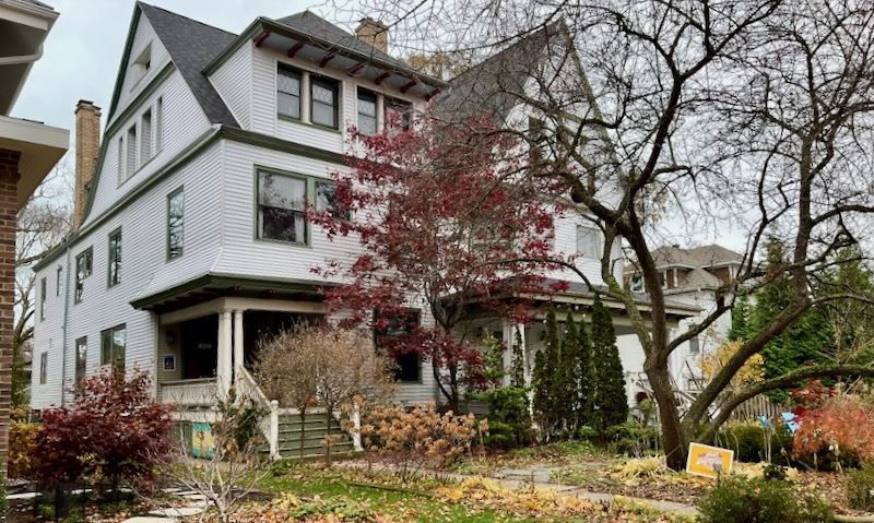 Housing large grand duplex 