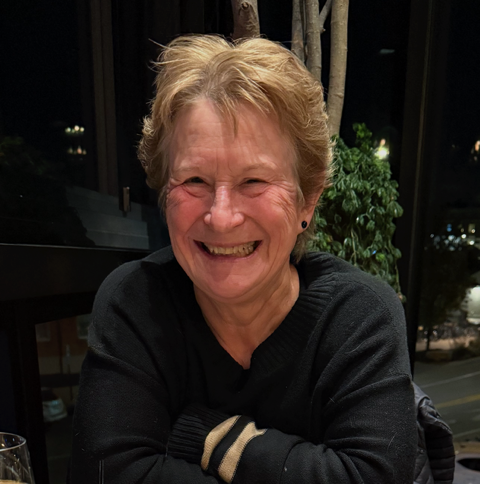 Julie Stackhouse - profile photo