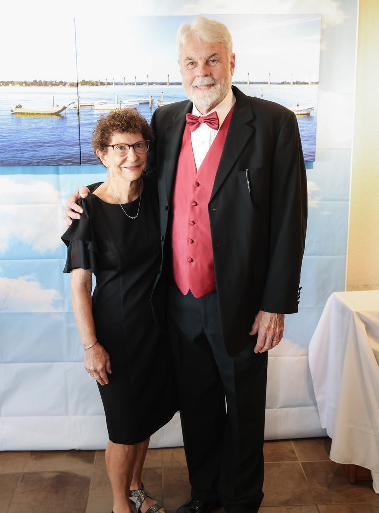 Commodore Mahanes and Lady Mahanes