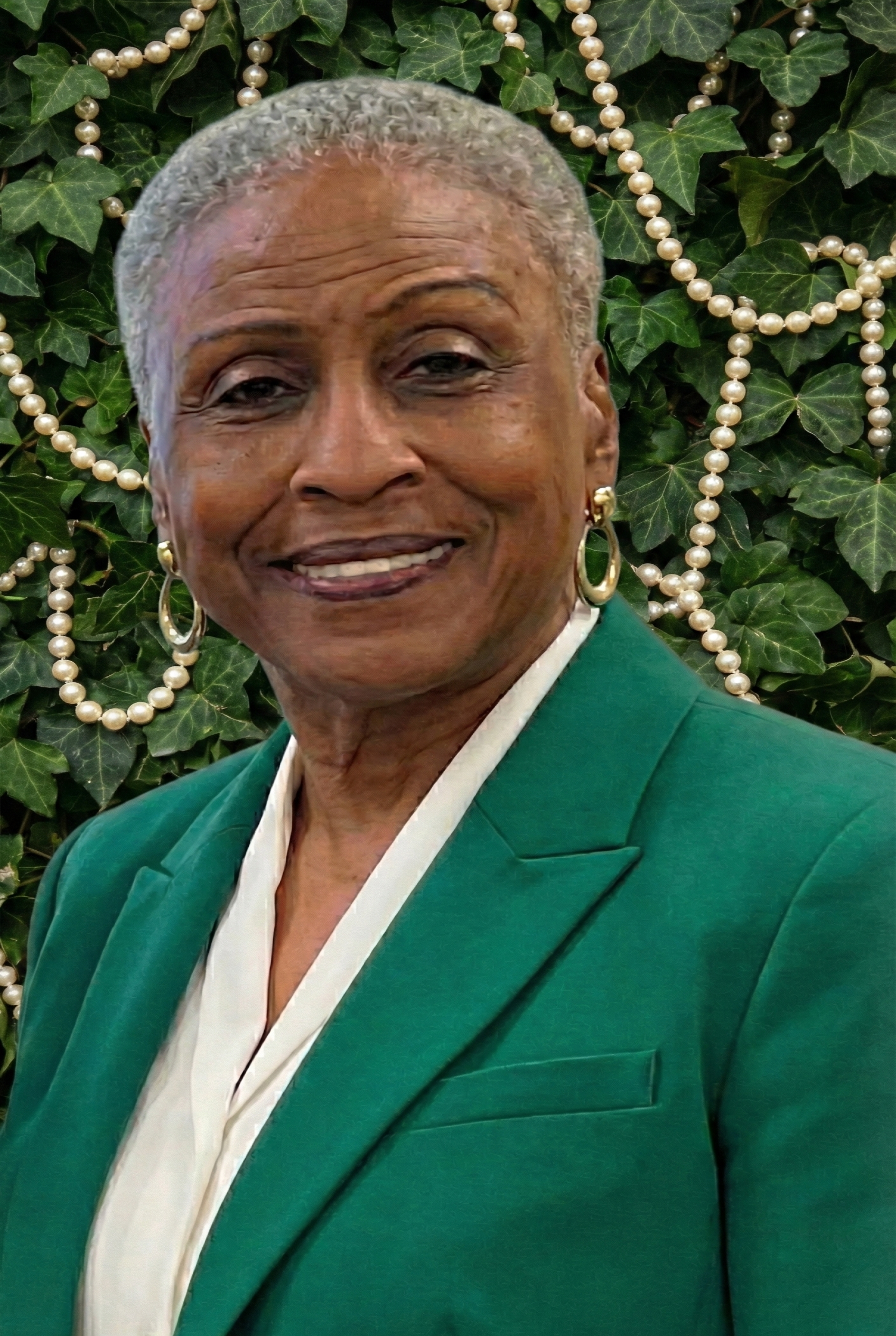 Corene_Richardson_ivy_pearls.png
