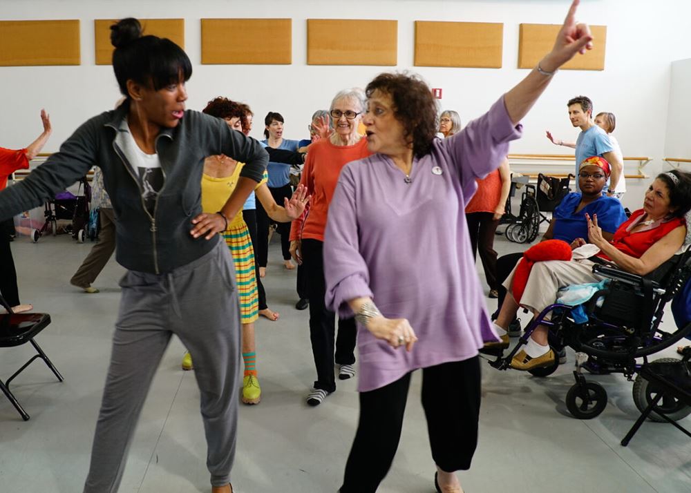 2026_04 Viva Village Forum Dancing