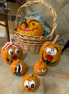 2022_10_28 Vol.Social Pumpkins.jpg (edited)