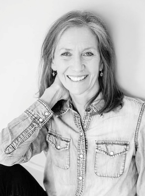 Betty Casey Headshot