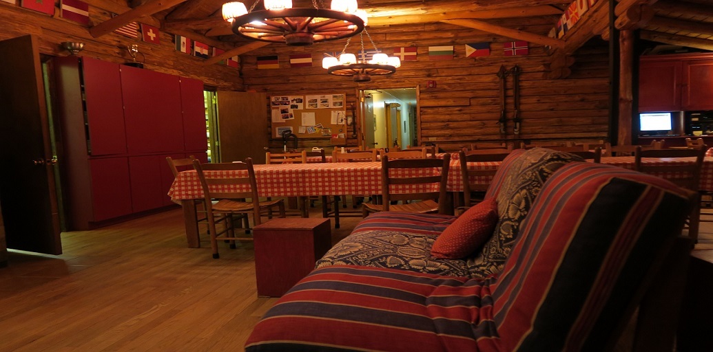 4-dining_20room.jpg