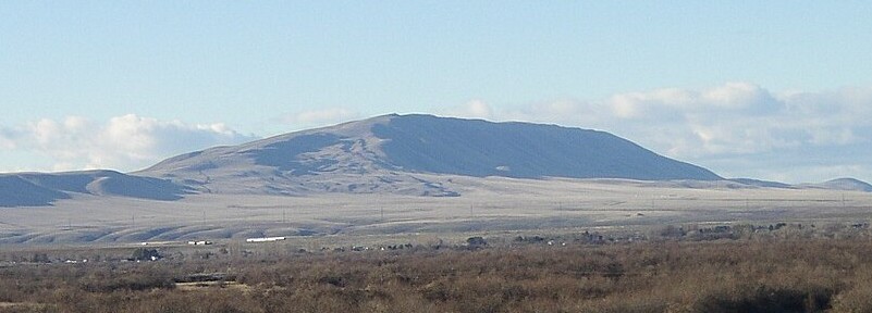 Rattlesnake Mountain Narrow