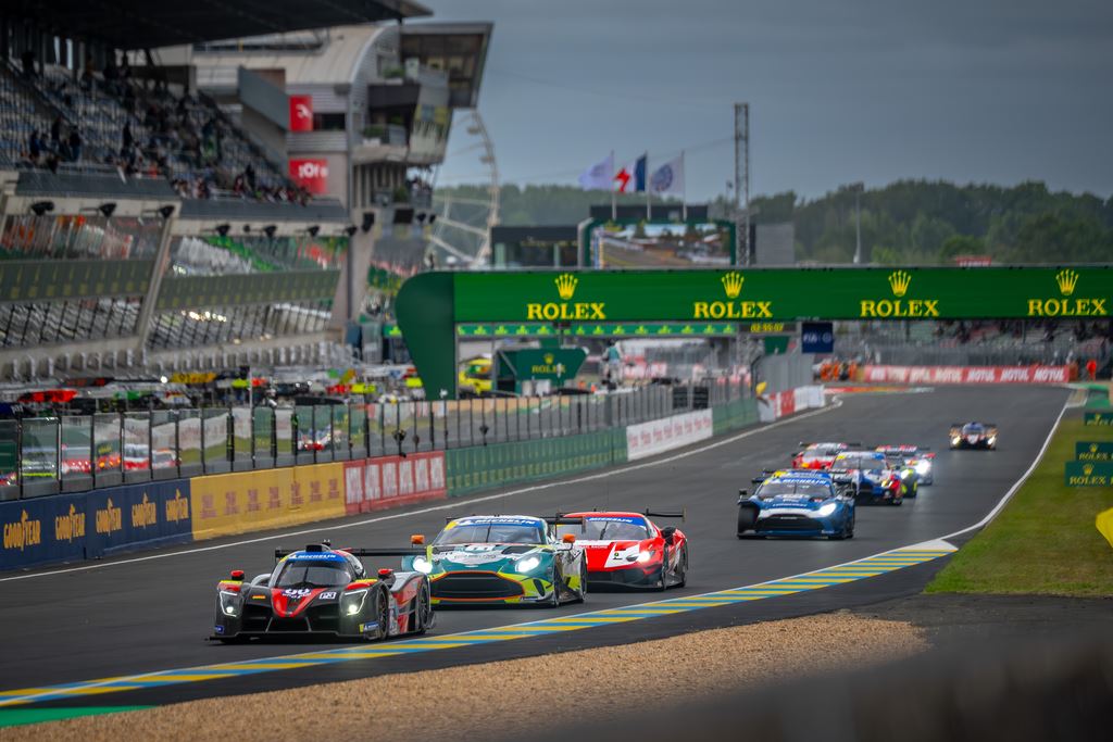 CODE Racing Car # 11 battling with the LMP3 and GT3