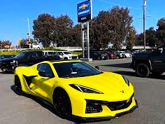 Abel_Yellow_Corvette