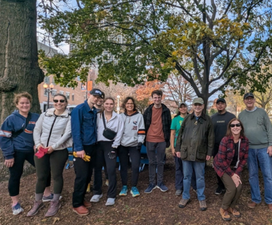 Picture of a group of volunteers at the park