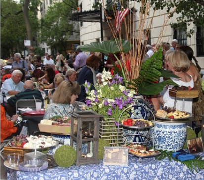 Table display of food