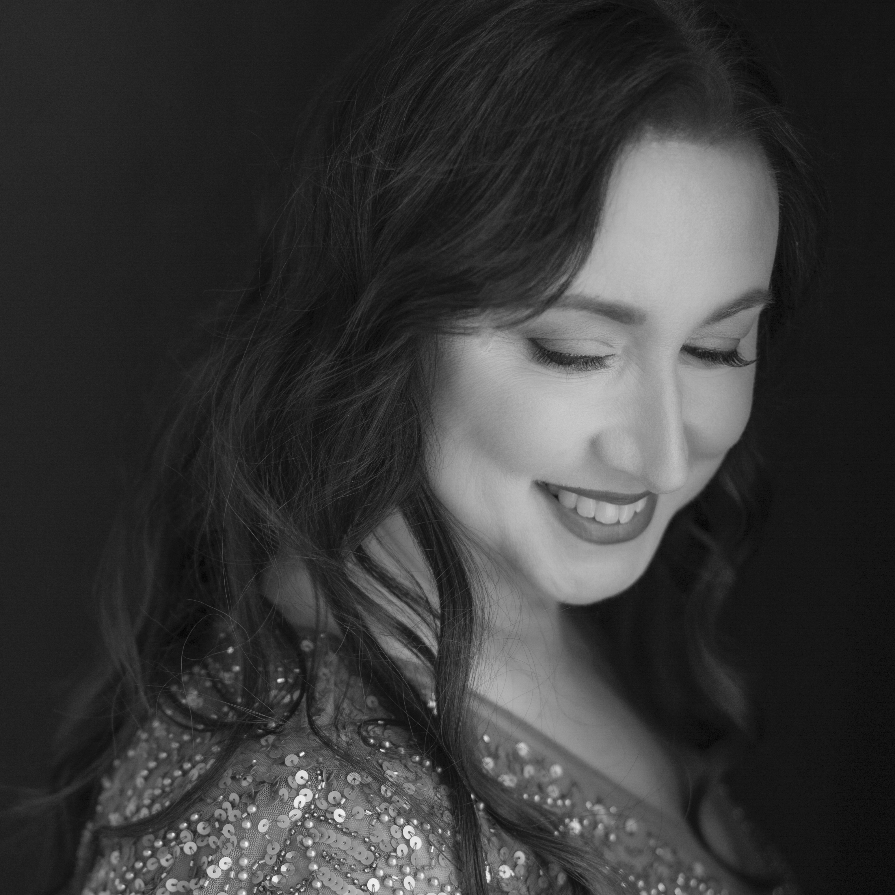 Laura-White.jpg