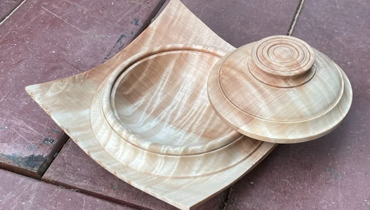 DeHeer_-_Square_Bowl.png