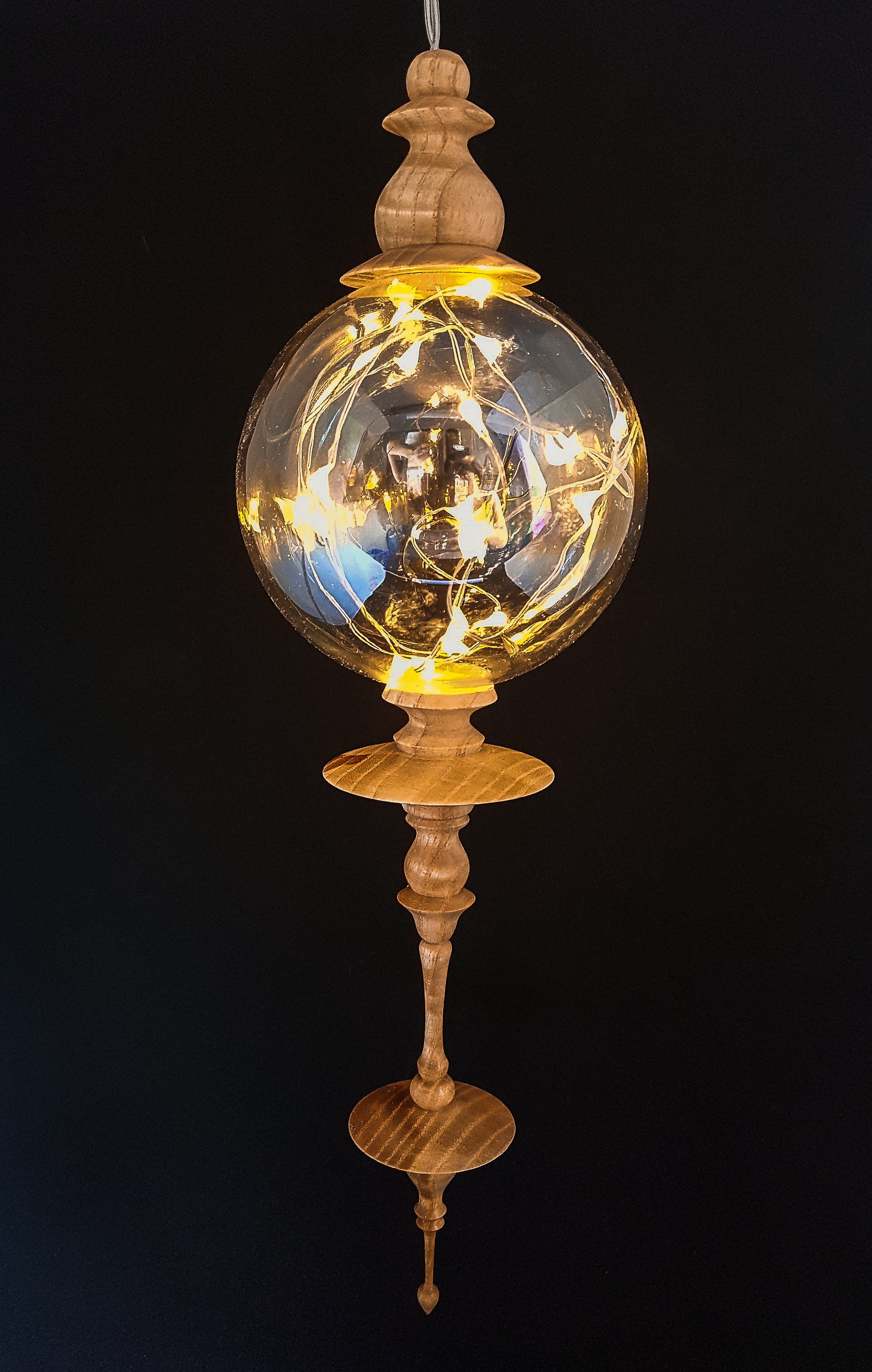Hanging_Ornament_Lit_.JPG
