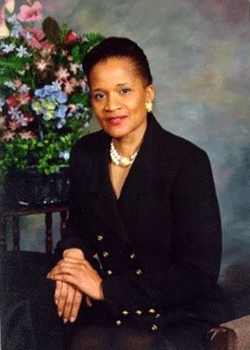 BOD_0008_Copy-of-Hemingway_-Angie.png
