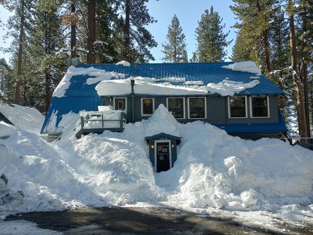 Lodge winter 2