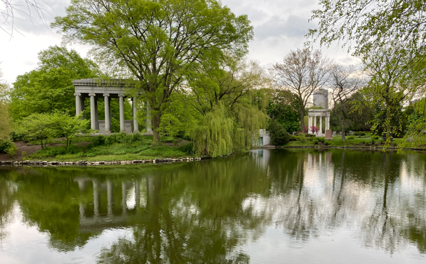 CHI-Graceland Cemetary