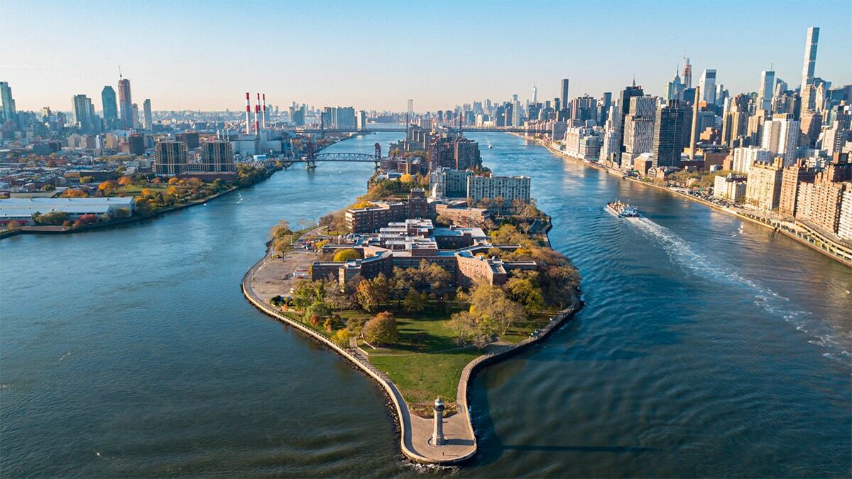 roosevelt-island-vue-aerienne.jpg