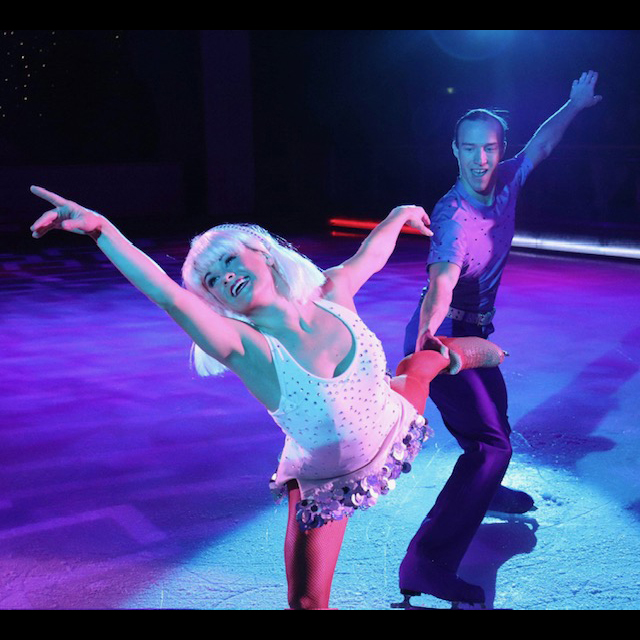 Jonna_Timin-ice_show-square