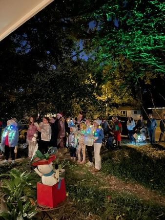 Caroling 2024 pic 4