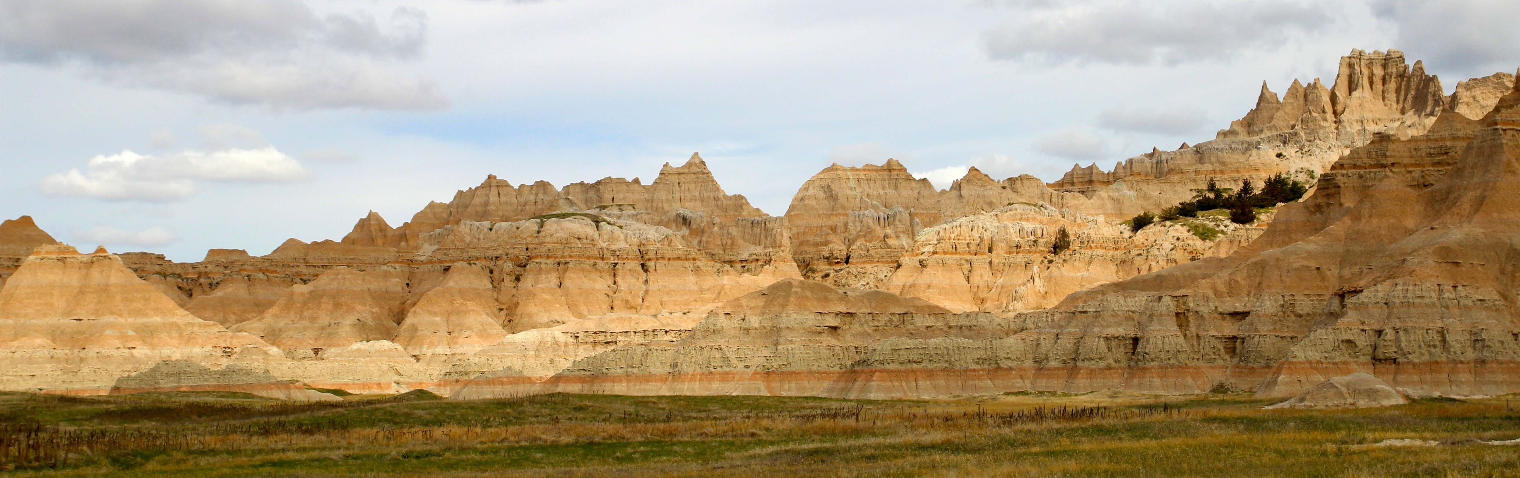 badlands-3304580.jpg