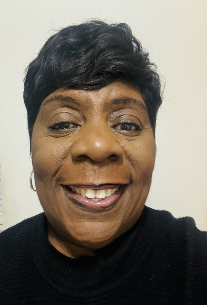 Soror_Annie_Bush_Headshot