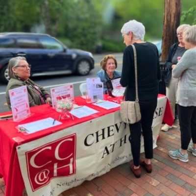 Chevy Chase At Home Welcome Table, 400x400