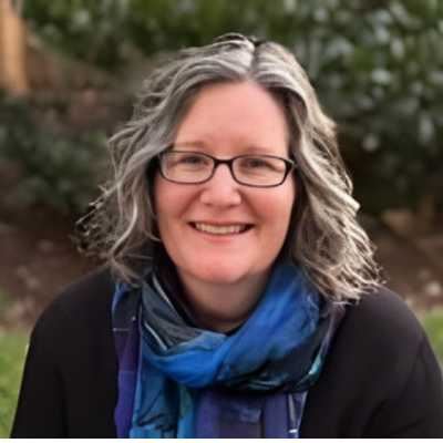 Jennifer.Riesch.400x400