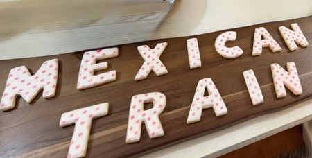 25 Mexican Train Cookies