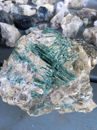 apatite3.jpg