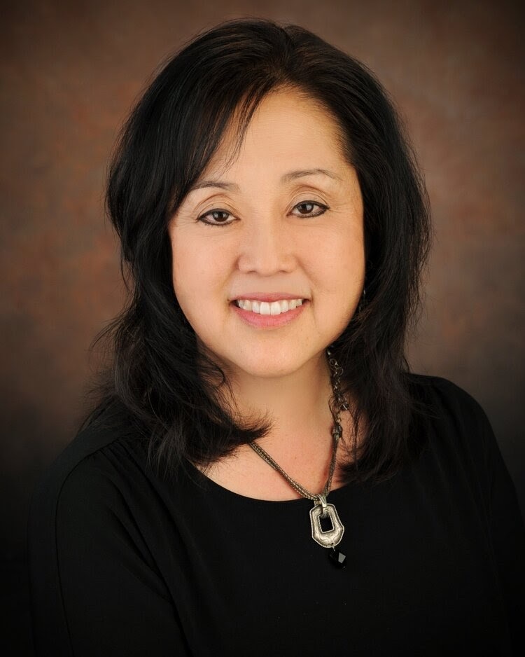 Senator Jani Iwamoto