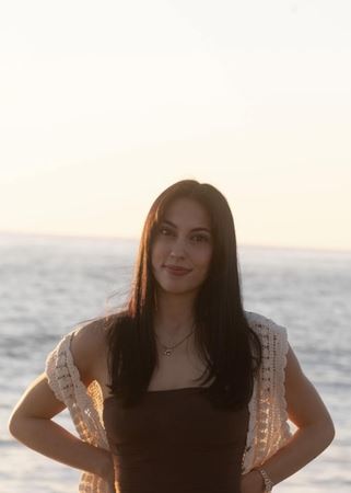 Emily_Headshot2