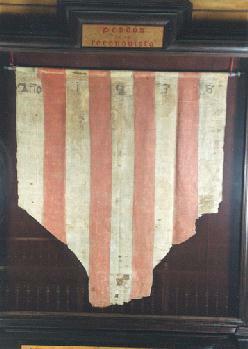 Vertical pennon alternating red and white stripes 1238