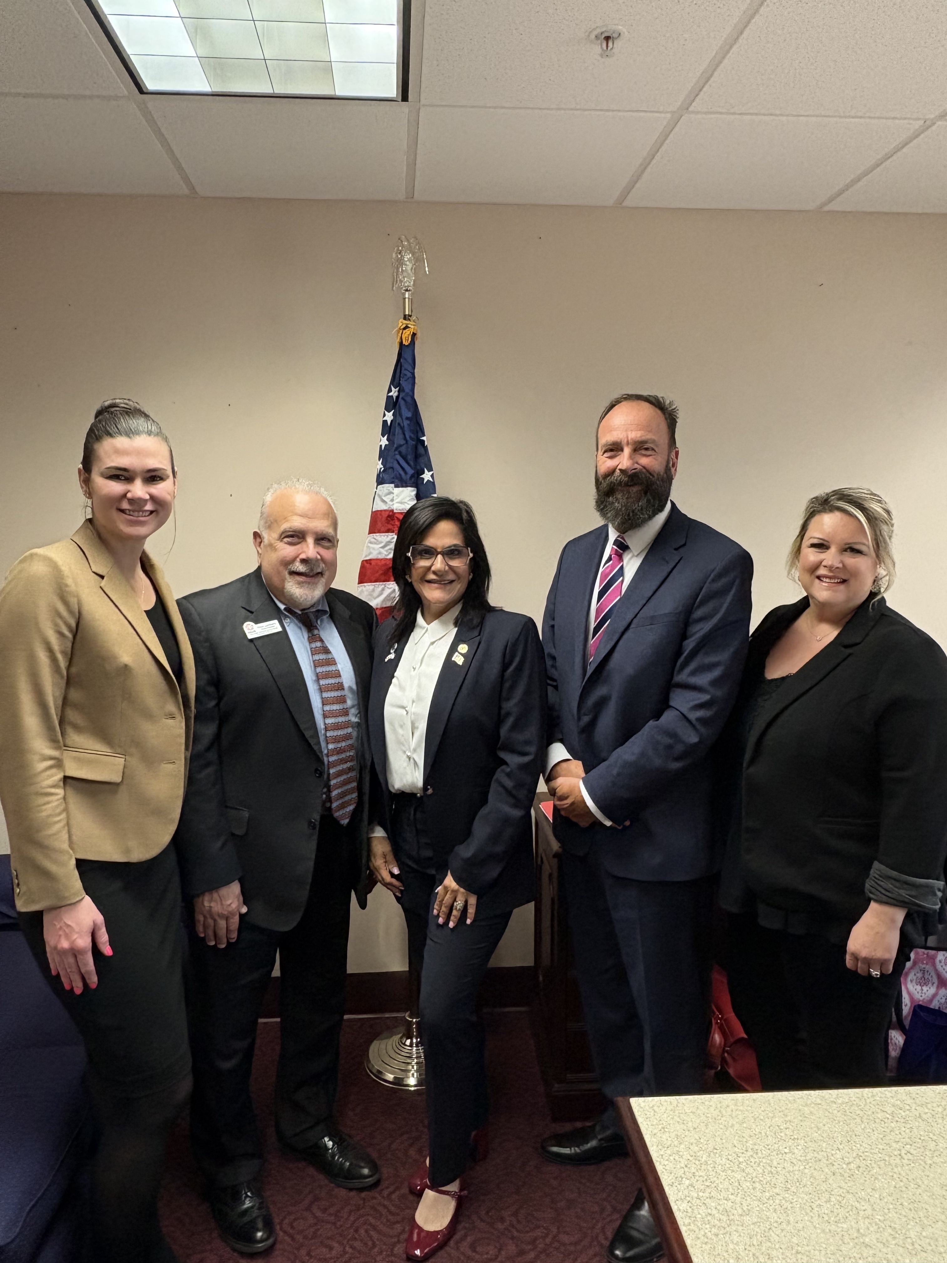 FAVR leaders with officials