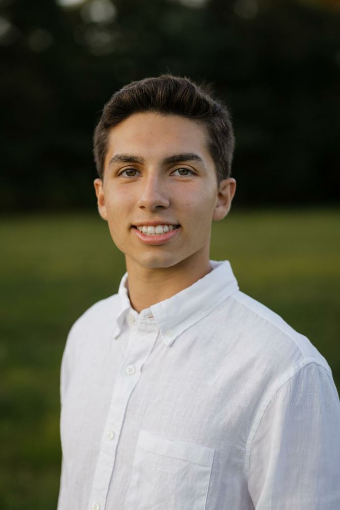 2026_Scholarship_Nicholas FloresQuero