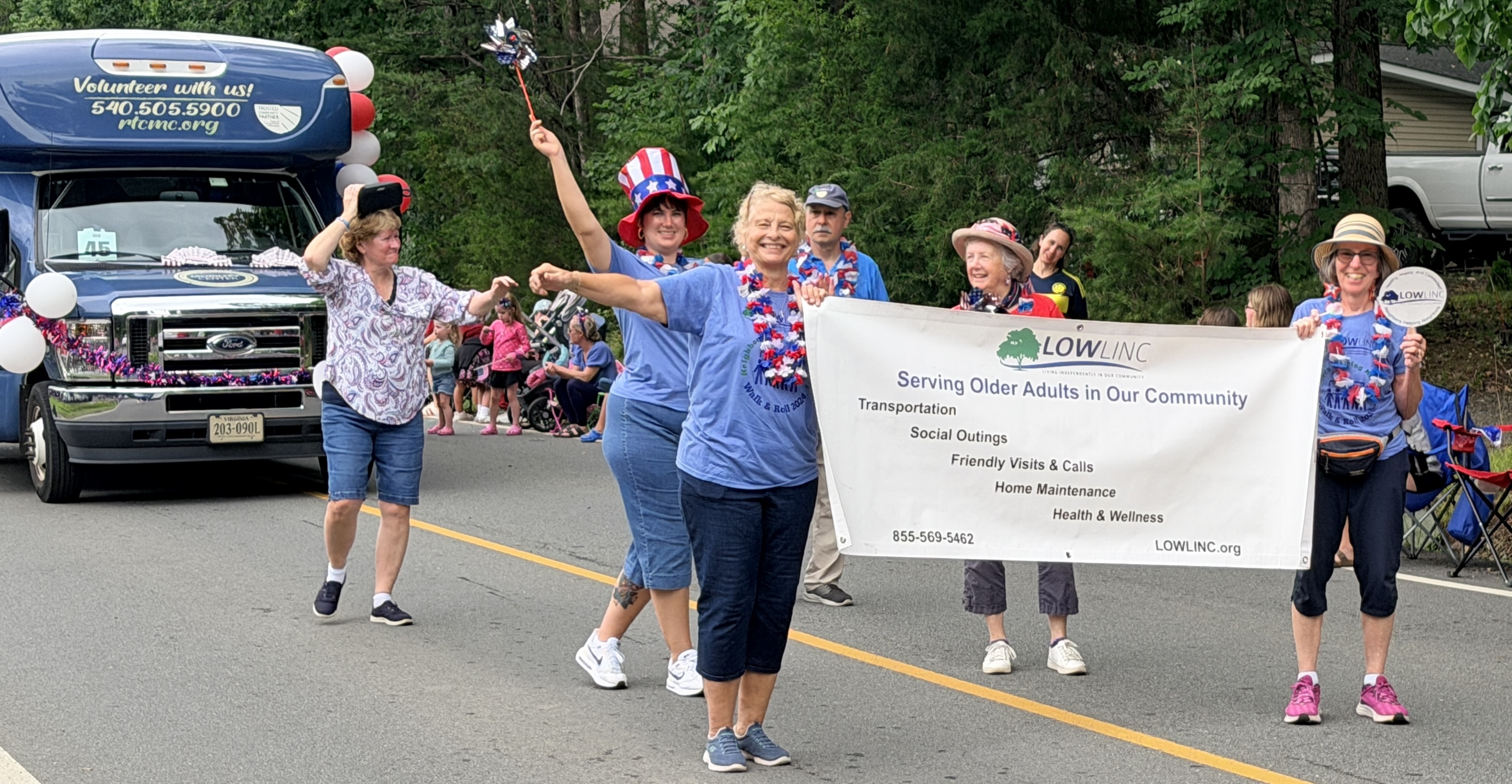 Parade_walkers_front_view_3_cropped.JPG