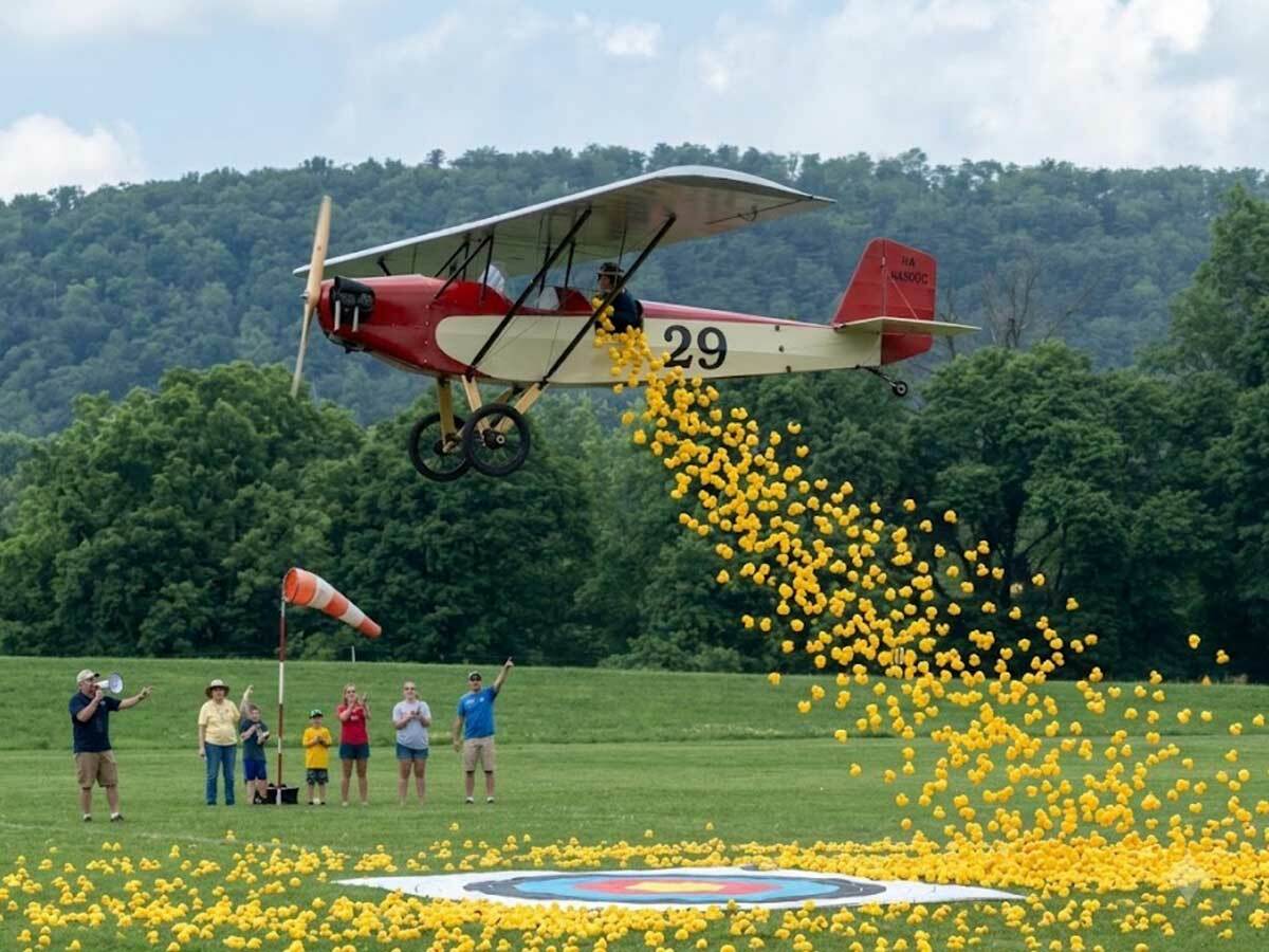 Duckie Dive at SJ2025