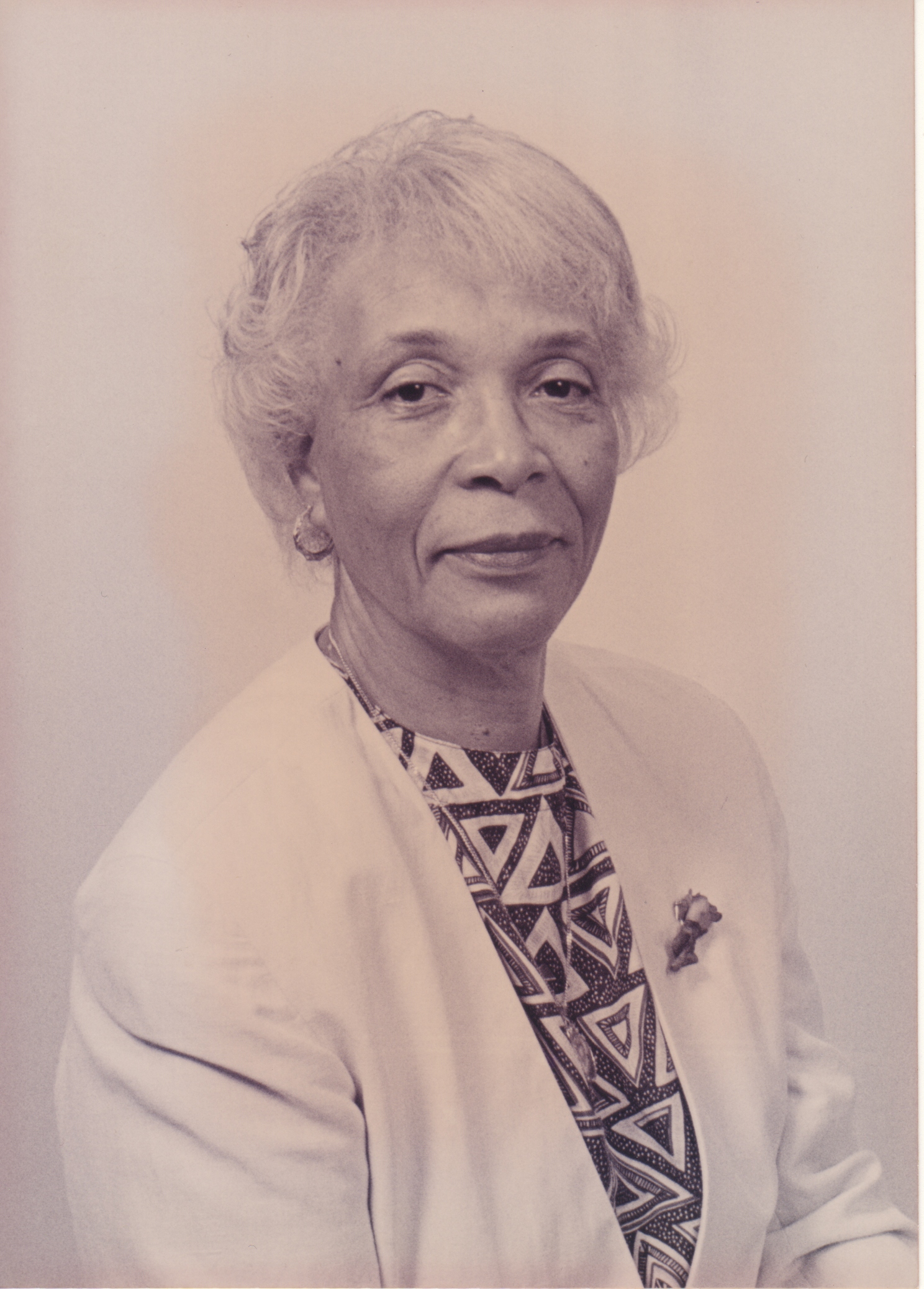Everlyn Holland