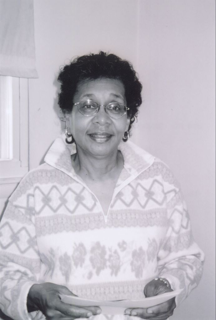 Joan Groves Briscoe