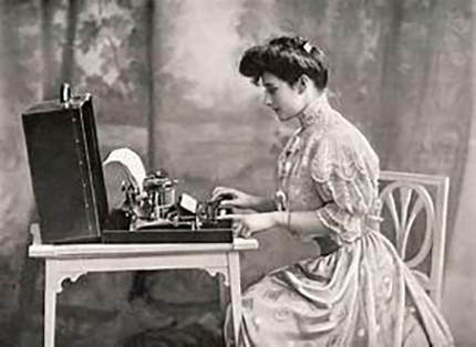 vintage_typist2.jpg